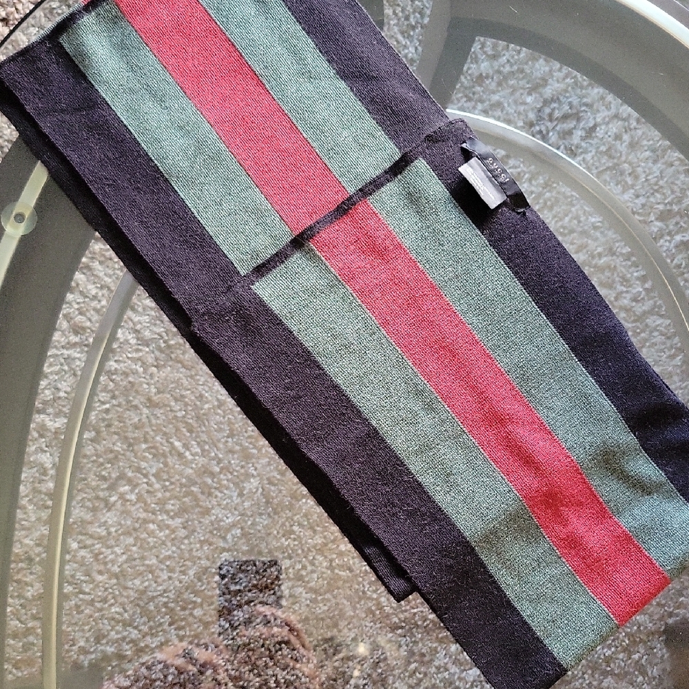 GUCCI Striped Black, Green, and Red Scarf